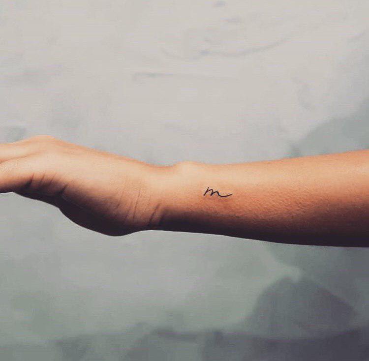 small-wrist-tattoos