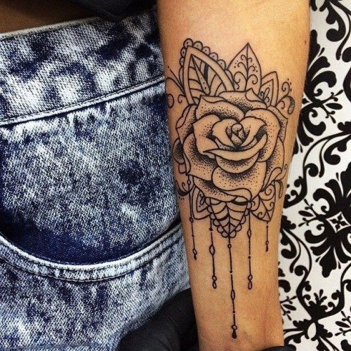 Cool Bold Hot Sensual Arm Tattoos For Girls Body Tattoo Art