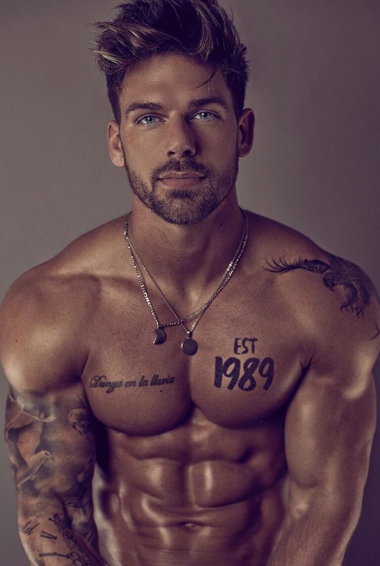 Guys With Tattoo meaning Ideas - How To Find A Perfect Chest Picture